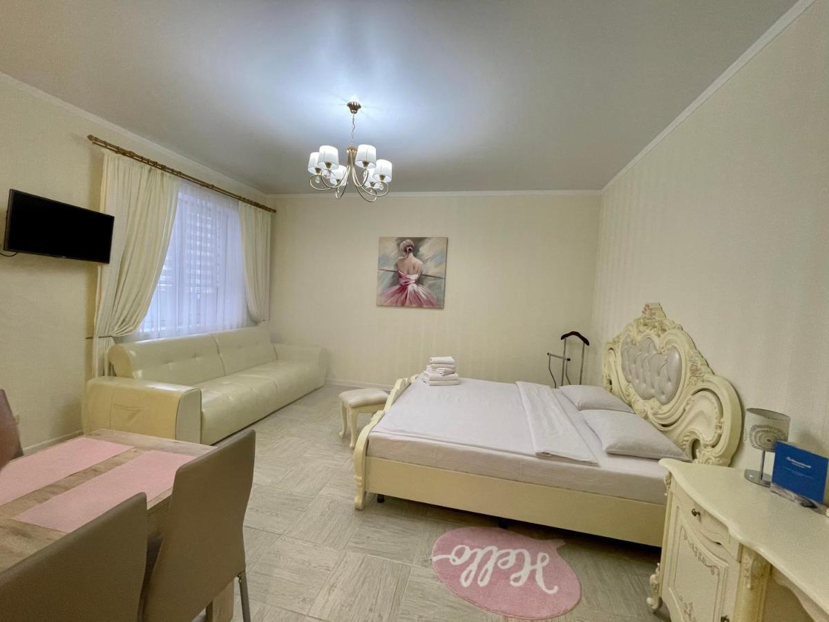 Lebediny Guest House Brest Esterno foto