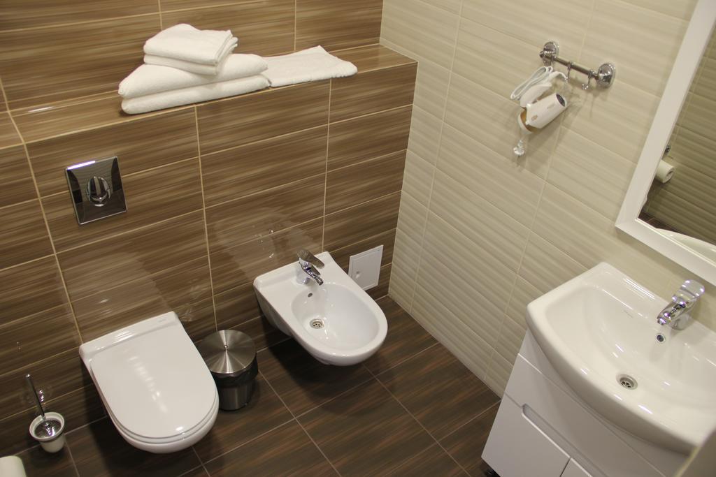 Lebediny Guest House Brest Esterno foto