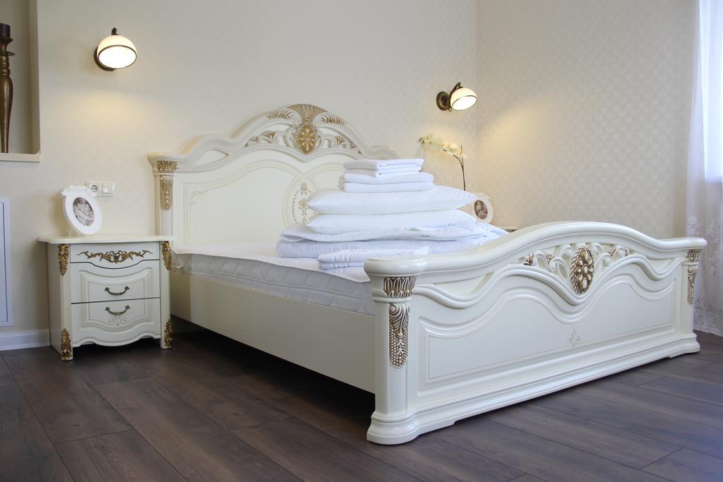 Lebediny Guest House Brest Esterno foto