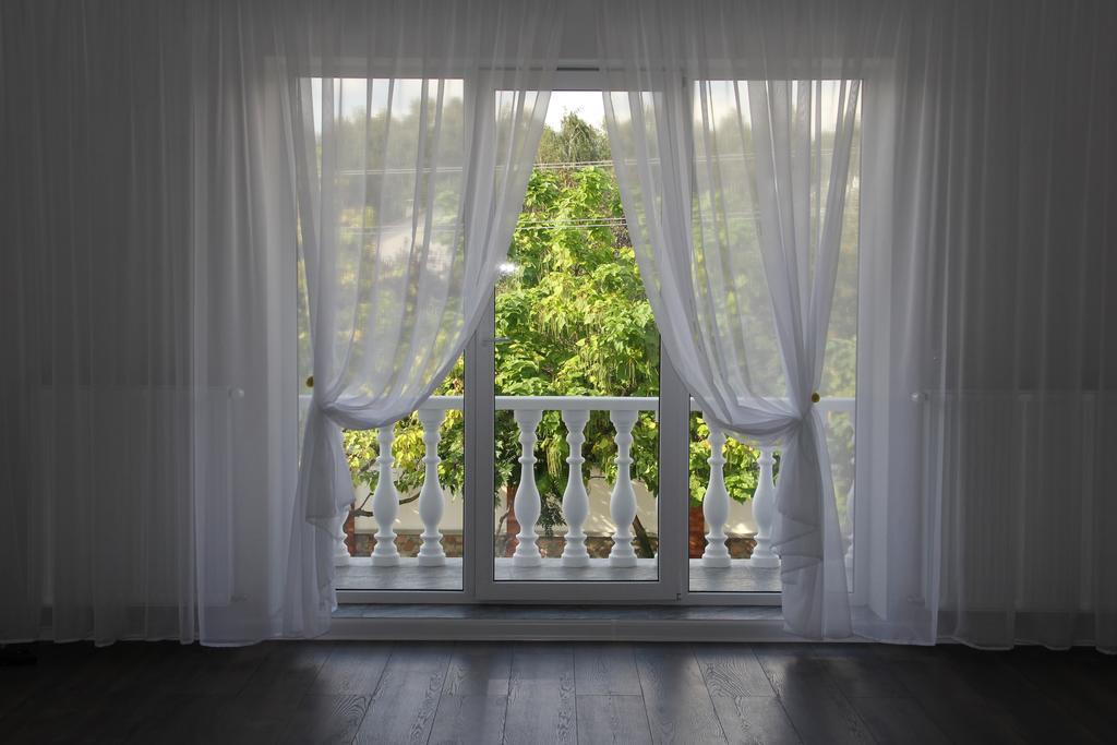 Lebediny Guest House Brest Esterno foto