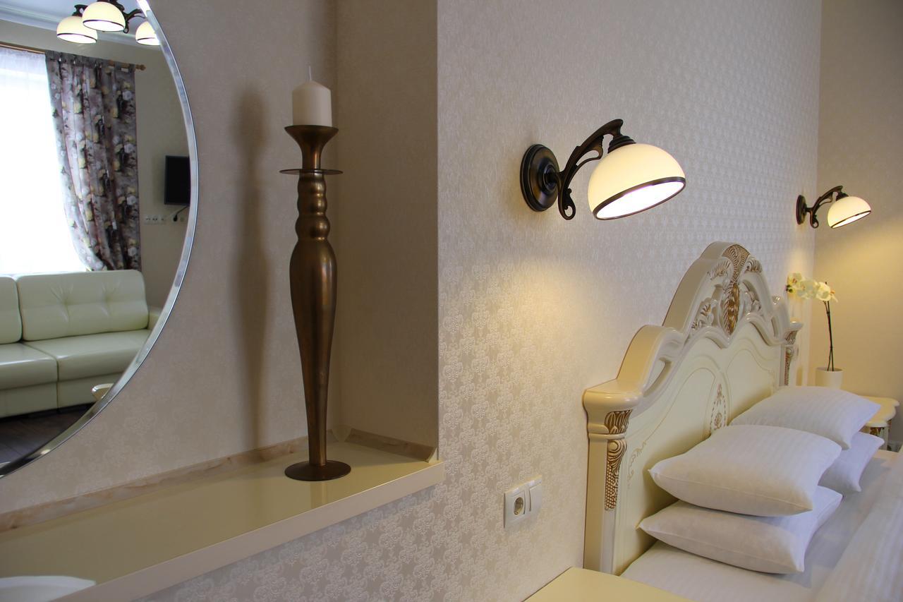 Lebediny Guest House Brest Esterno foto