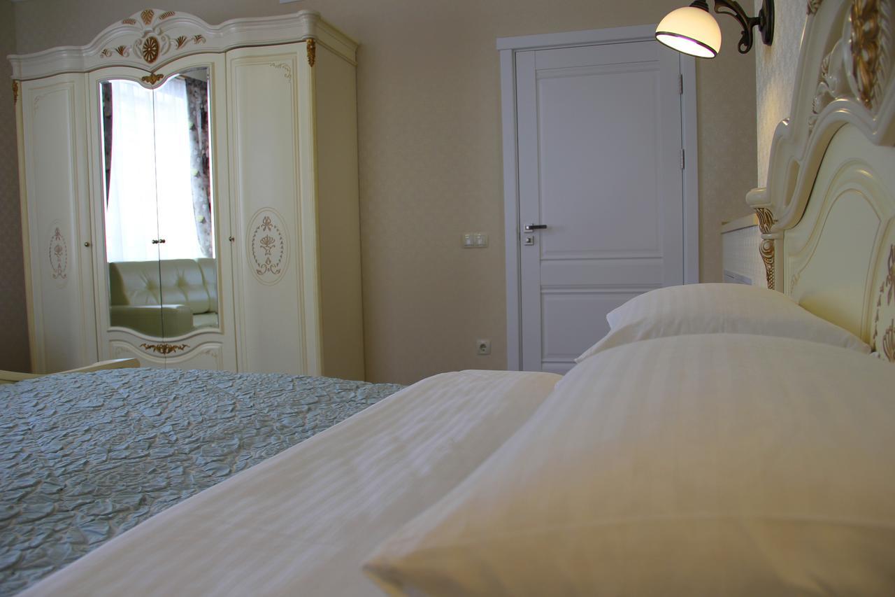 Lebediny Guest House Brest Esterno foto
